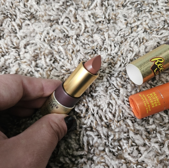 NEW Hipdot Reese's Makeup Set - Picture 9 of 9